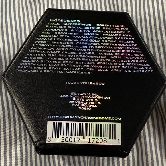 Serum X-Y Chromosome
Luxurious Black and Gold Skincare Peel - Picture 9 of 12